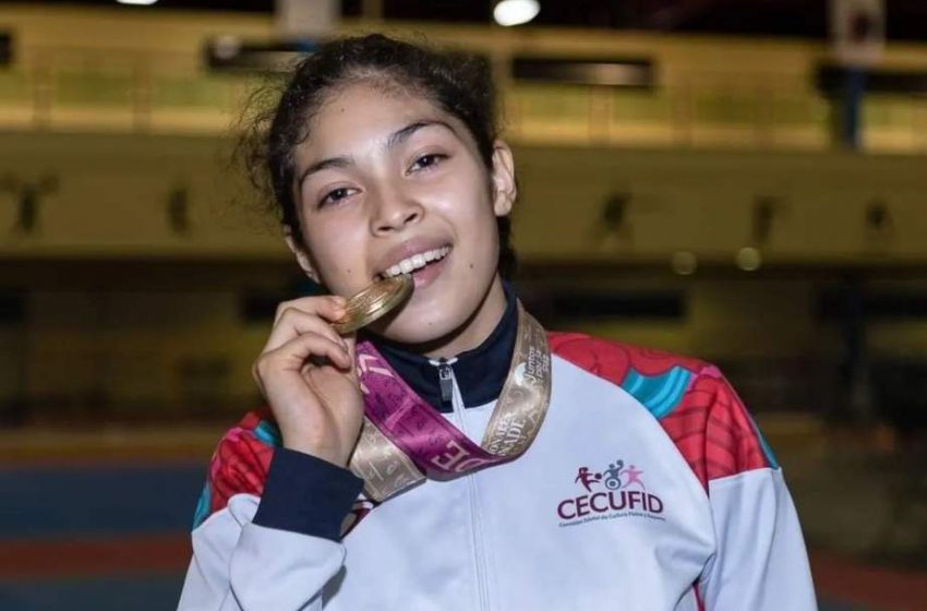  Jareni Nava en el Campeonato Mundial Juvenil de Taekwondo Sofía 2022