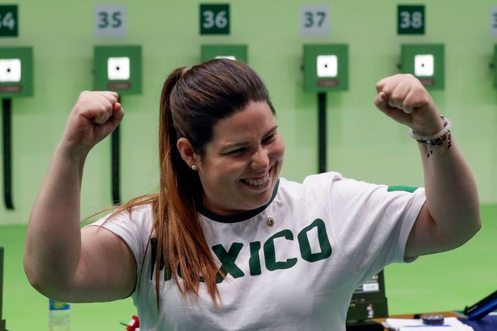  Fuerte y motivada regresa a los campos de tiro, Alejandra Zavala campeona internacional