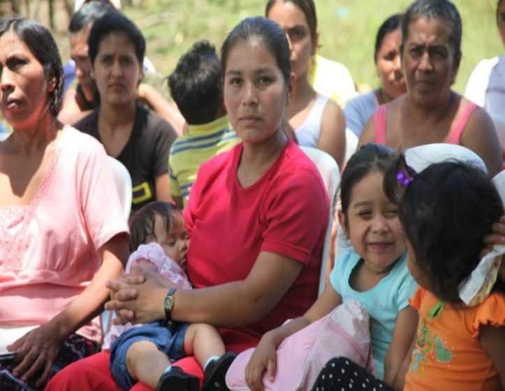  De cada 10 personas sin educación en México, 6 son mujeres