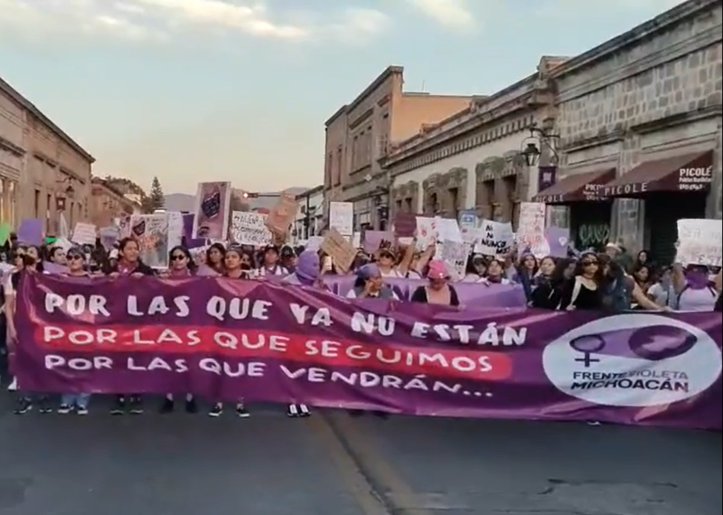  Marcha 8M en Morelia, saldo corazones desahogados