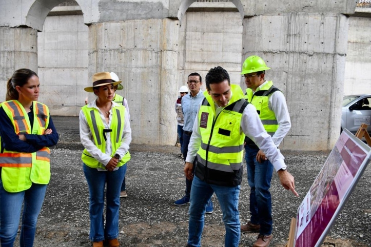  Supervisa Lupita Díaz Chagolla, obra de “Distribuidor Vial de la Salida a Salamanca”