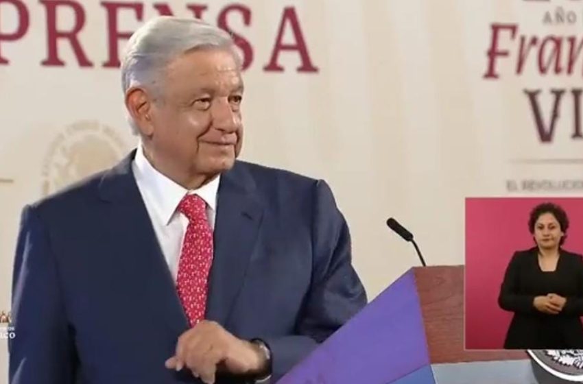  AMLO Agradece a Mujeres por Marcha Pacífica del 8M