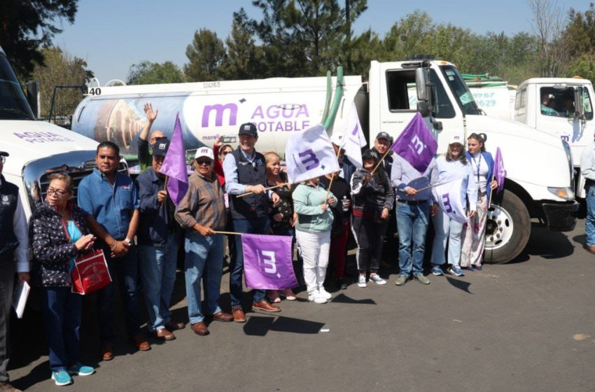  Alfonso Martínez da banderazo a programa de abastecimiento de agua por medio de pipas