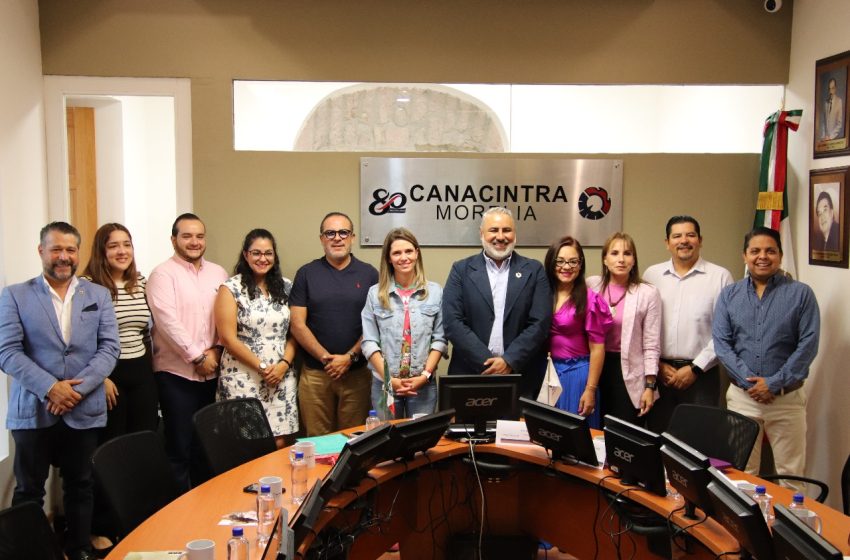  Daniela De Los Santos aborda temas clave con CANACINTRA Morelia