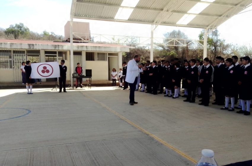  Bandera de la Paz llega a la Secundaria Técnica 161, “La Maestranza”