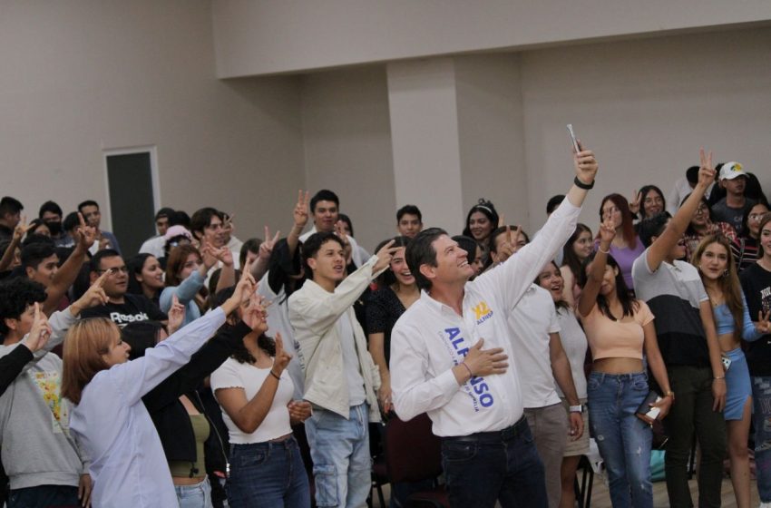  Alfonso Martínez, el que más resultados le ha dado a las juventudes: universitarios