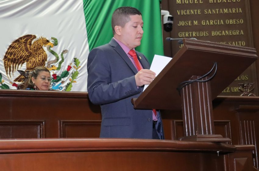  Iniciativas presentadas durante el primer periodo responden a demandas del pueblo: Vicente Gómez Núñez