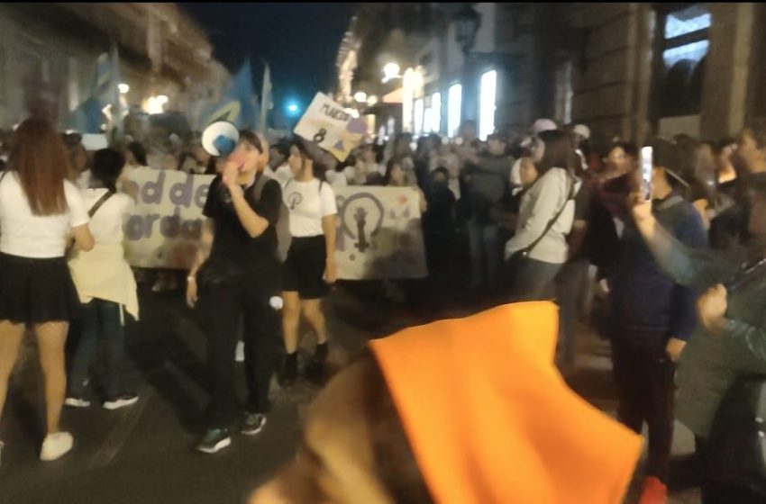  El avance de limpieza en Centro Histórico, tras marcha, es de 95%: Gaspar Hernández