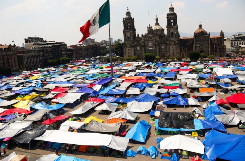  Casi 10% de las escuelas no tuvo clases la semana pasada por protestas de maestros: Mario Delgado
