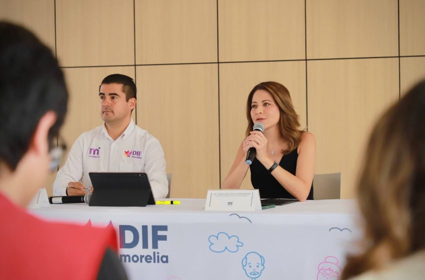  🎀 Octubre Rosa en Morelia: Paola Delgadillo presenta campaña “Prevenir es Vivir”