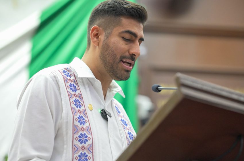  Propone Alfonso Chávez integrar inteligencia artificial en la educación de Michoacán