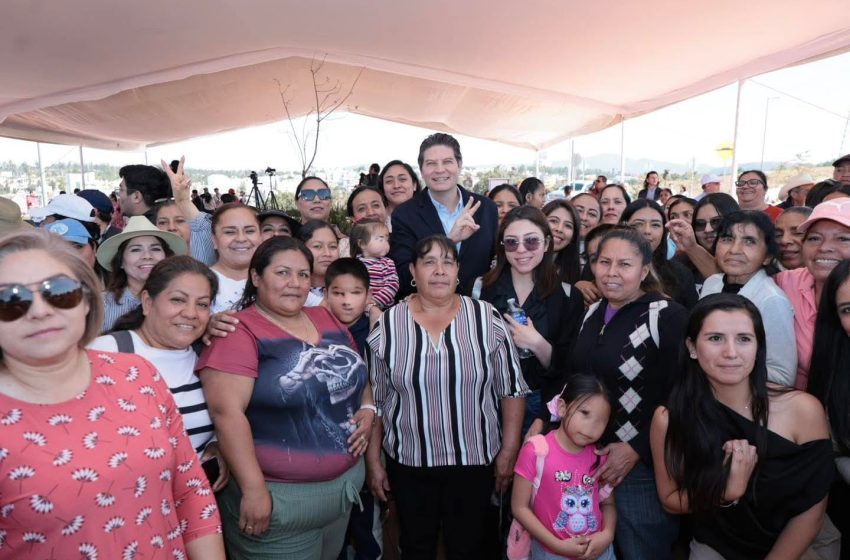  Vecinos y vecinas del Sur de Morelia agradecen ampliación de avenida Amalia Solórzano