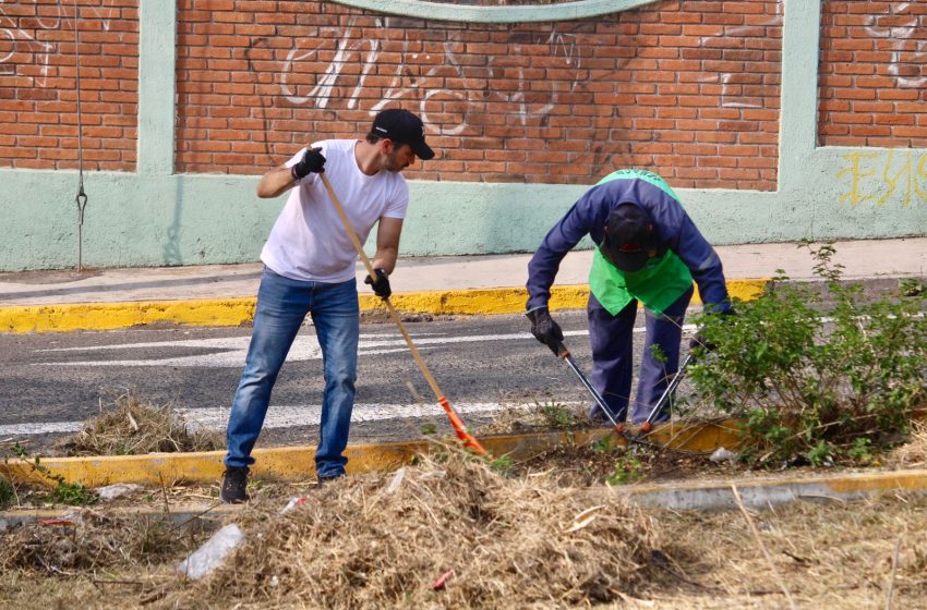  Encabeza Yankel Benítez jornada de limpieza en colonias de Morelia